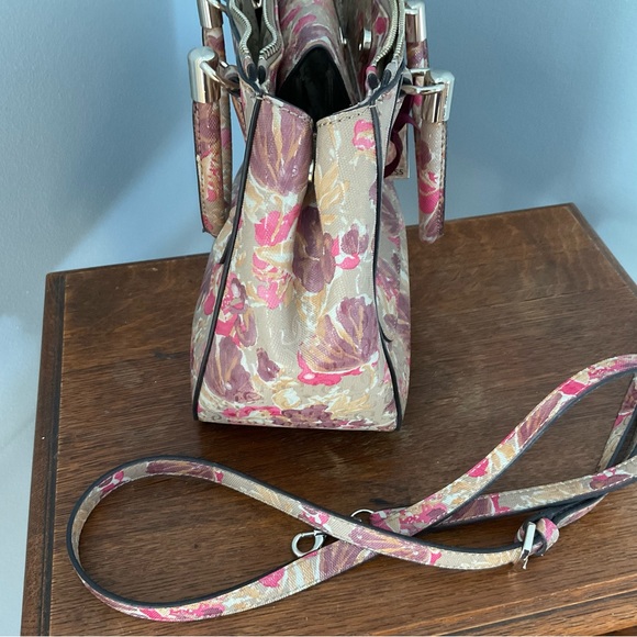 Guess Floral Satchel - Picture 7 of 10